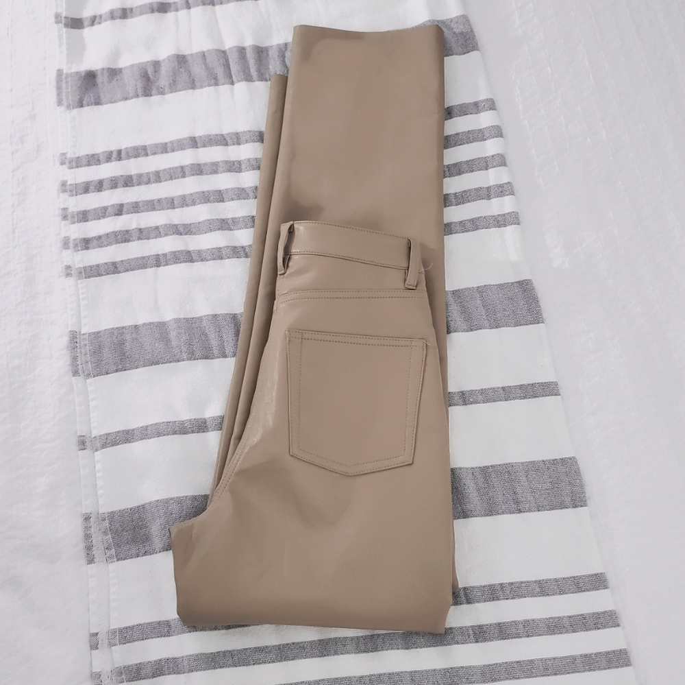 ARITZIA Wilfred New "Melina" Straight Fit Tan Vegan Leather Pants - Picture 4 of 16